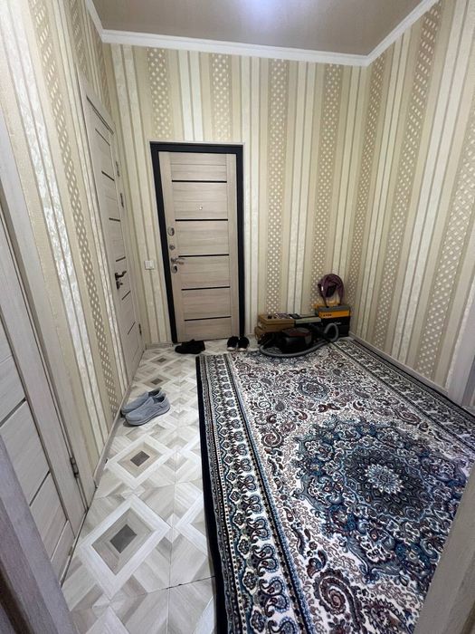 Сотилади Чилонзор 19 квартал 3 хонали раздельный