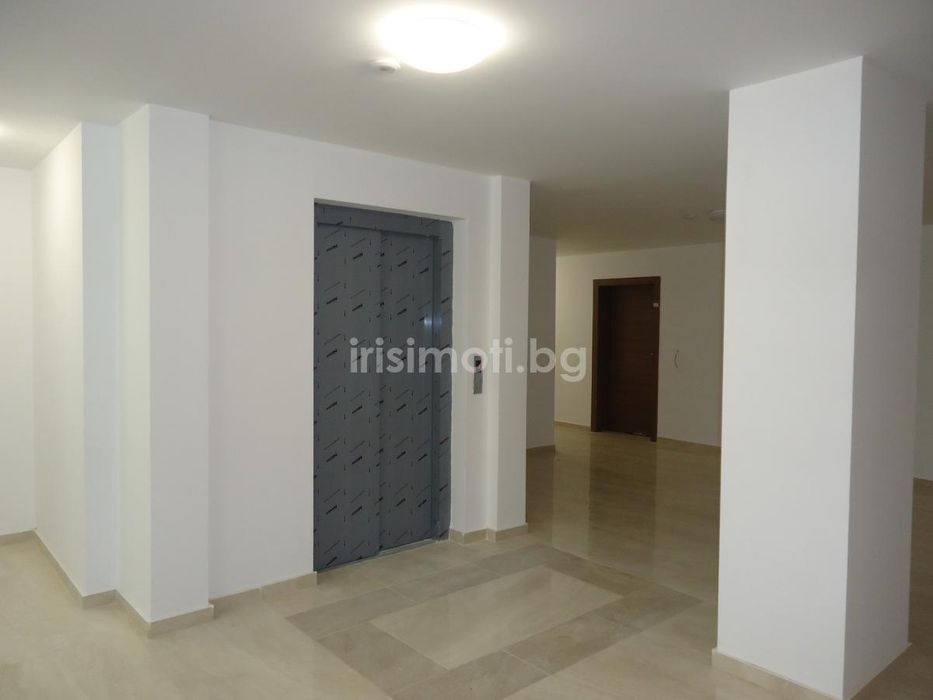 Продава се Двустаен апартамент в София, Малинова долина - 76 кв.м за 1786 €/кв.м - Снимка #8