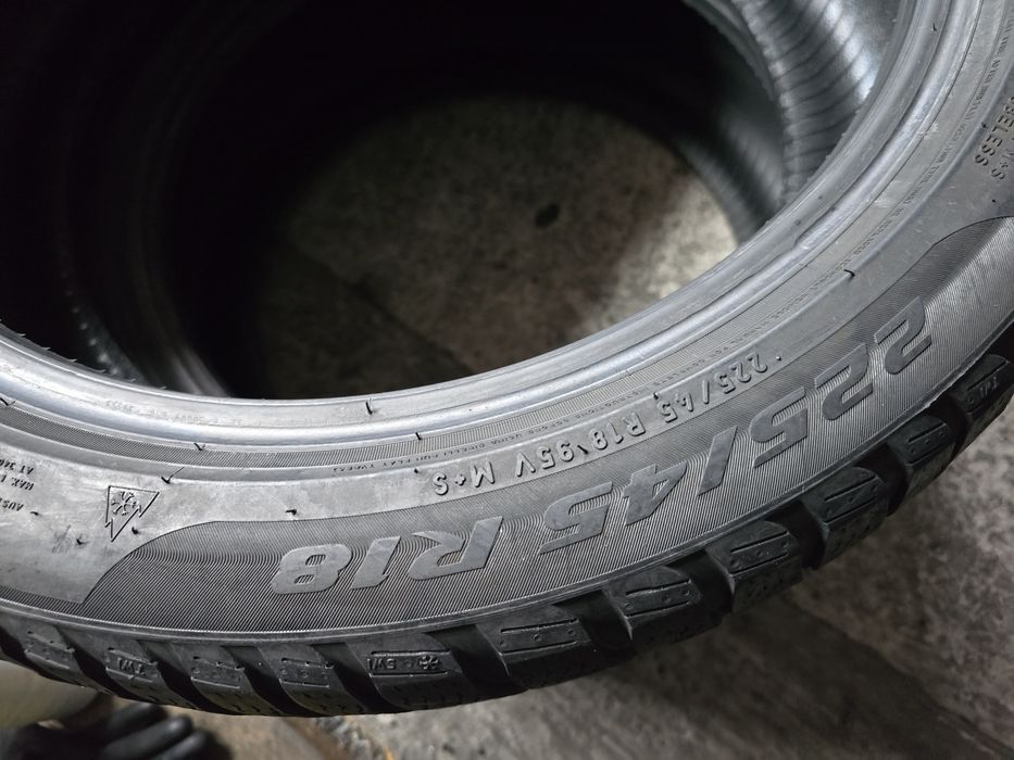 Pirelli 225/45 R18 95V MS iarnă runflat
