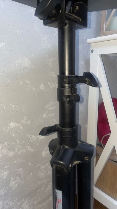 Stativ profesional Soundsation pentru laptop  / mixeta