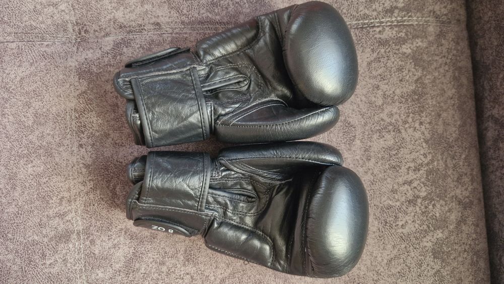 Перчатки  для   бокса.