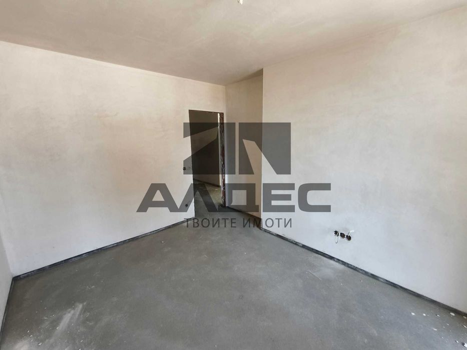 Продава се Двустаен апартамент в София, Банишора - 68 кв.м за 1320 €/кв.м - Снимка #8