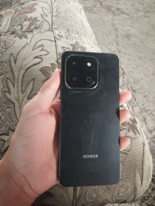 игравой телефон HONOR