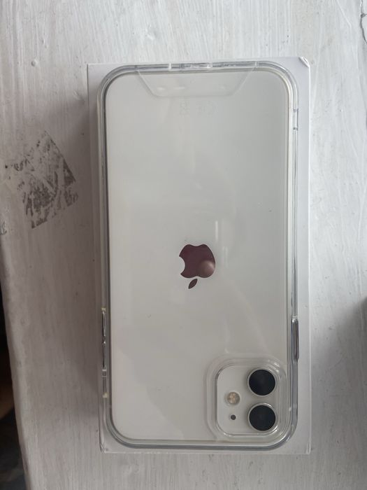 IPhone 11 продам