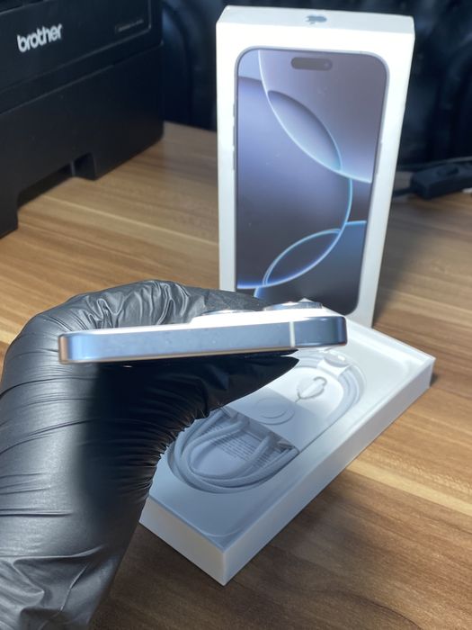 iPhone 16 Pro Max • 256 GB • White Titanium