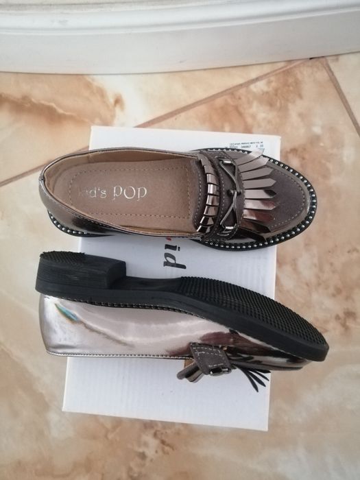 Pantofi fetite arginti