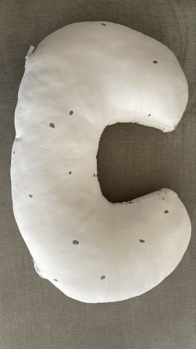 Възглавница за кърмене