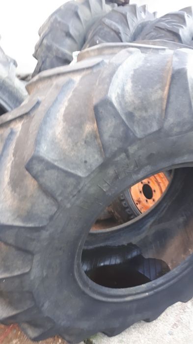 Cauciucuri tractor pentru 520/70R34