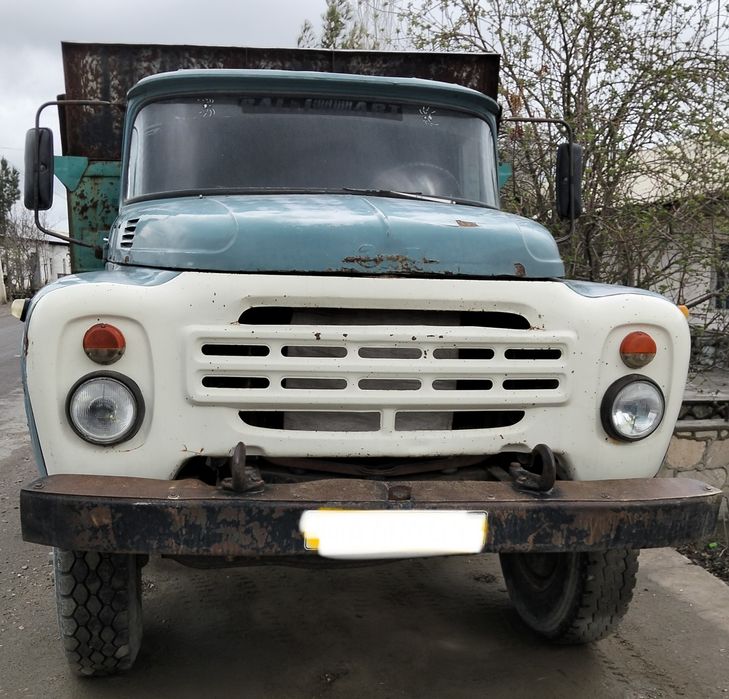 Zil samosval  sotiladi