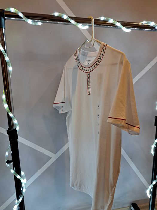 Тениски с народни мотиви