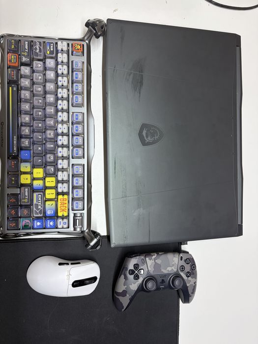 Noutbook-Laptop strong