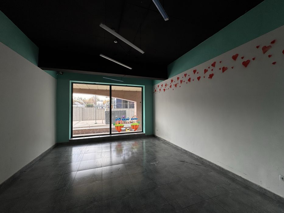 Коммерческое помещение 560 м² в аренду