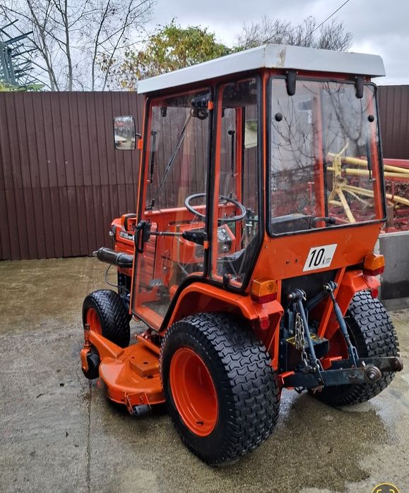 Tractor Kubota B7200 4x4 cositoare