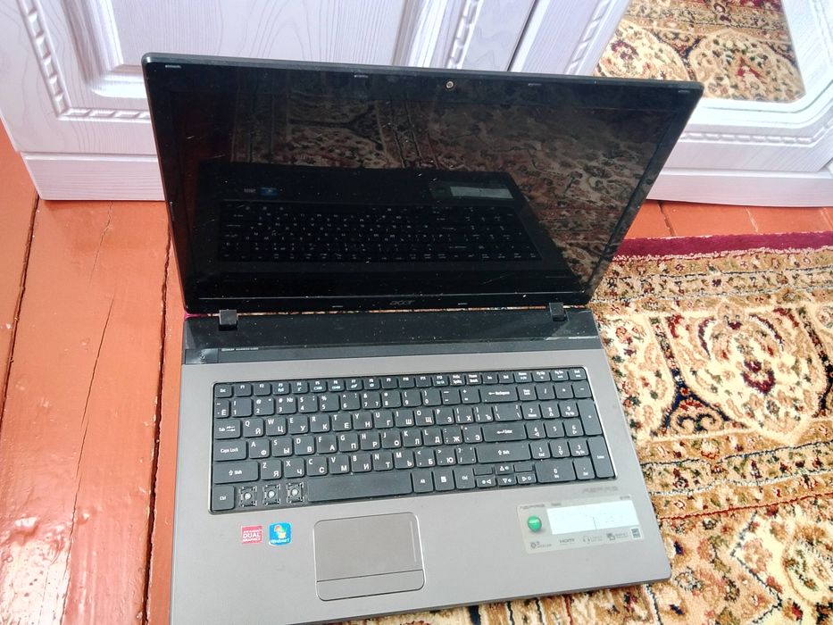 Ноутбук Acer 7560G