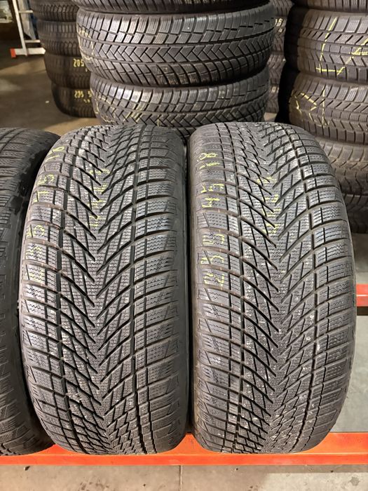 Anvelope iarna 235/45/18 GoodYear UltraGrip Performance 3 235 45 18