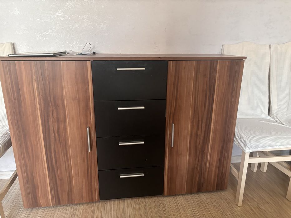 Продам комод в спальню