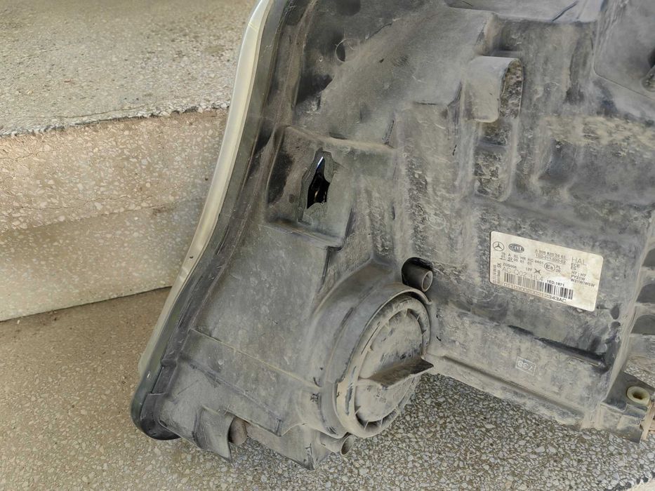 Фар Mercedes Sprinter 2013-18г. Десен/Фар Мерцедес Спринтер Оригинален