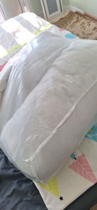 Продам подушку для беременных