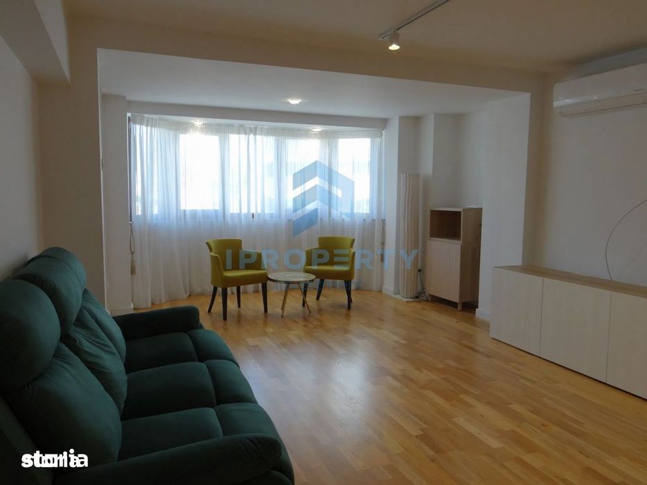 Apartament cu 3 Camere in zona Decebal cu loc de parcare