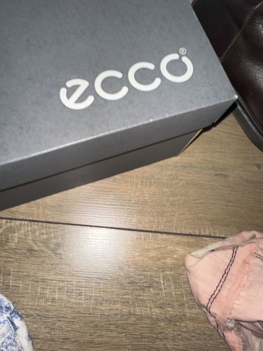 Распродаю обувь: тапочки Birkenschtok, кеды ECCO