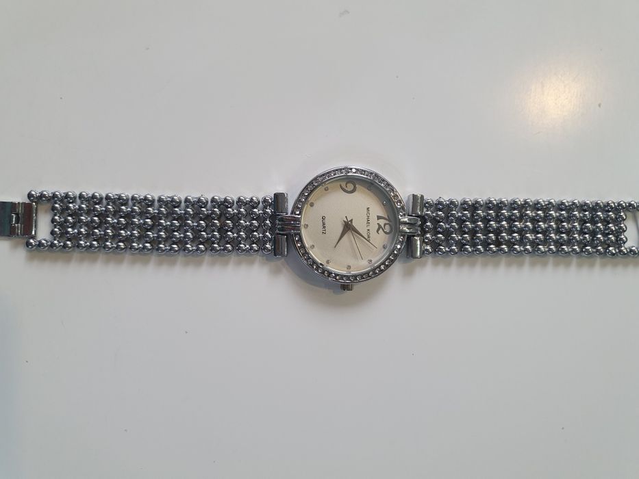 Часы 2 пары женские