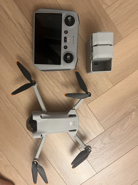 Коптер DJI mini 3