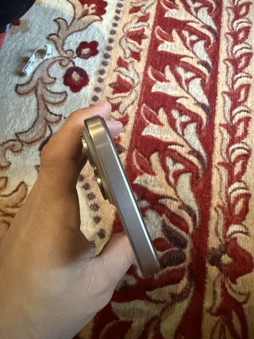 iPhone 15pro max Natural Titan