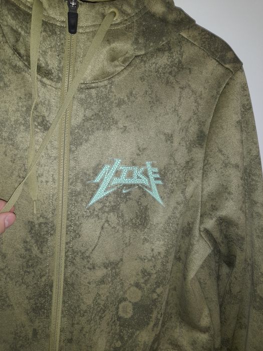 hanorac nike de alergat