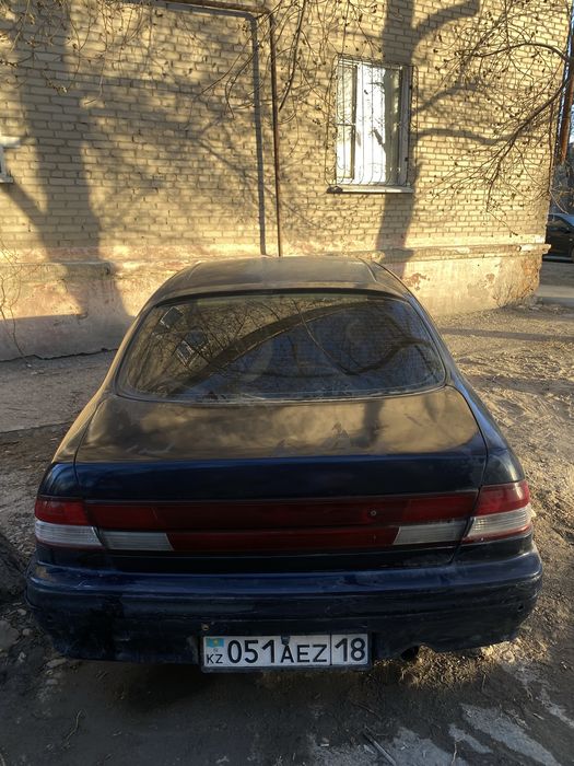 Ниссан Максима 1996г