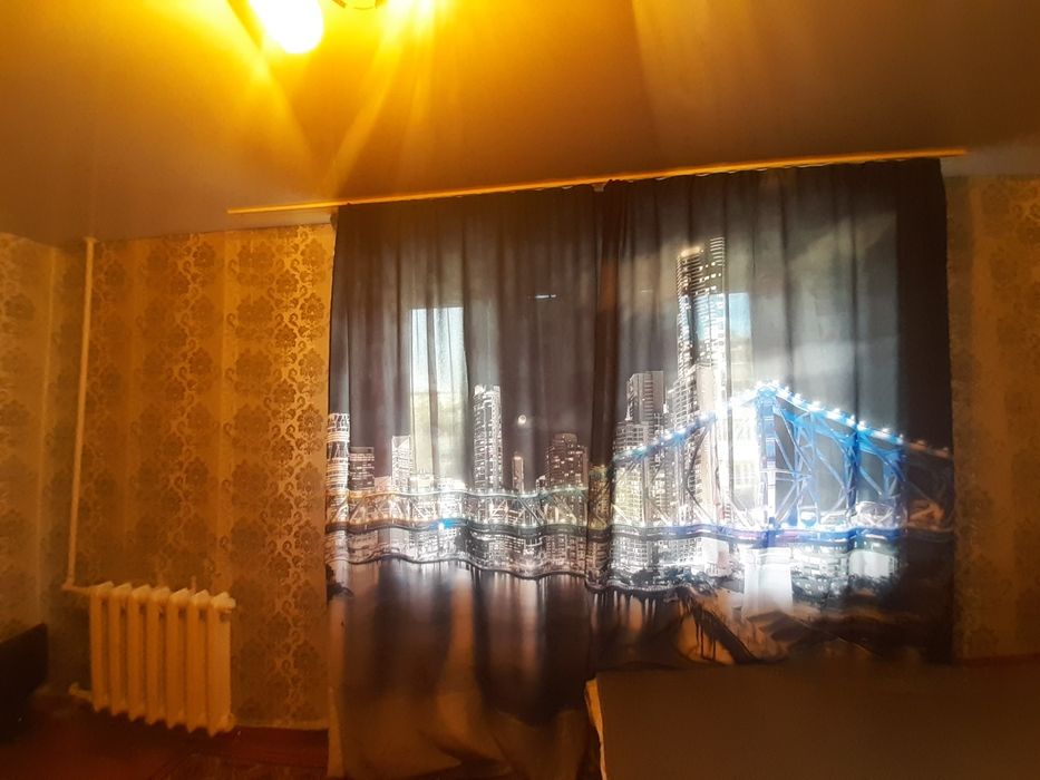 Продам 2 х   комнатную квартиру