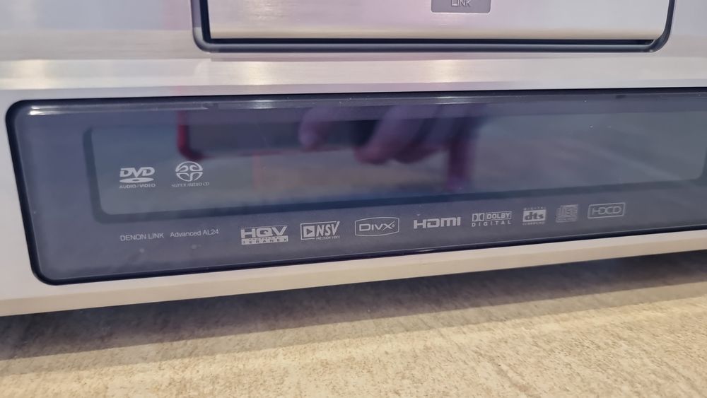 Denon  SACD    DVD 3930
