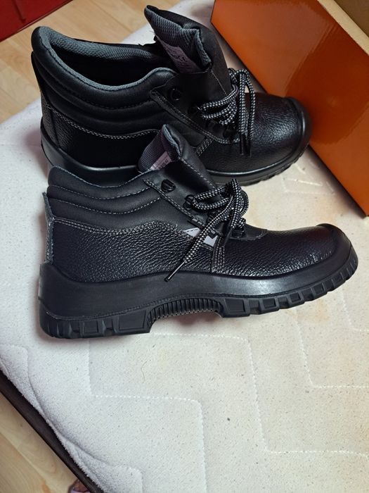 Мъжки обувки-боти-есенни-зимни 42