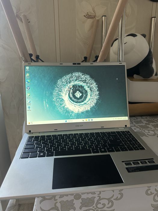 Ноутбук DEXP Aquilon C15-ICW300