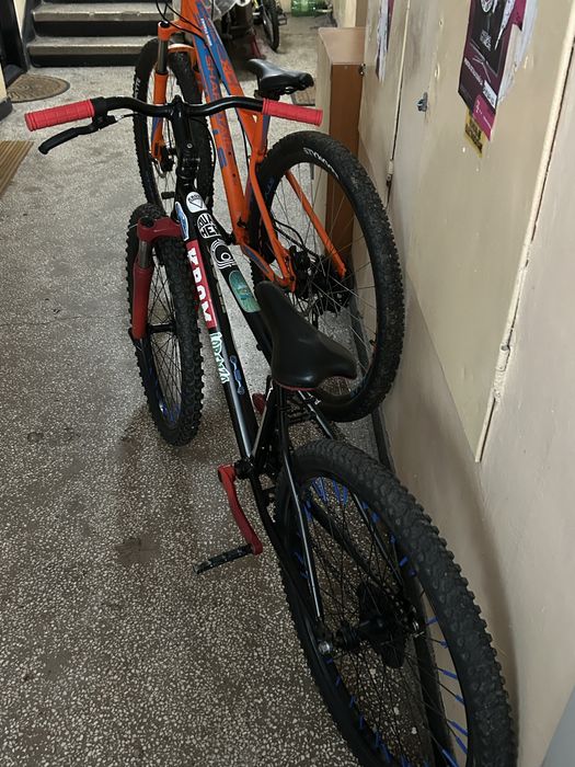 Bicicleta B-twin 500 (mini dirt jumper)