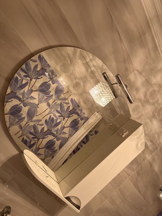 Зеркало настенное