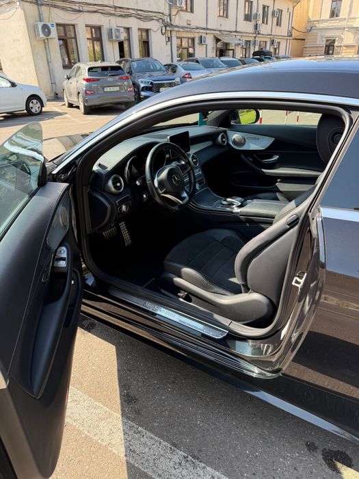 Mercedes-Benz C180 AMG Coupe | 1.6 Benzină 156 CP | Automat | Burmester | 80.000 km | 2 seturi jante