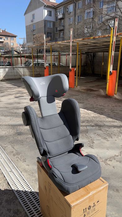 Детско столче за кола висок клас Britax Romer KIDFIX III M 15-36 кг