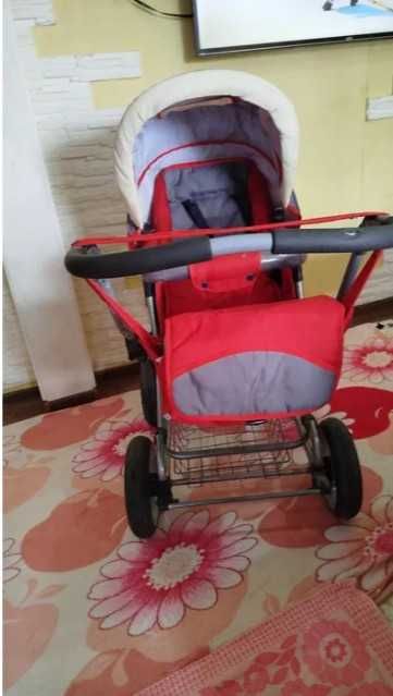 Коляска, состояние как новое