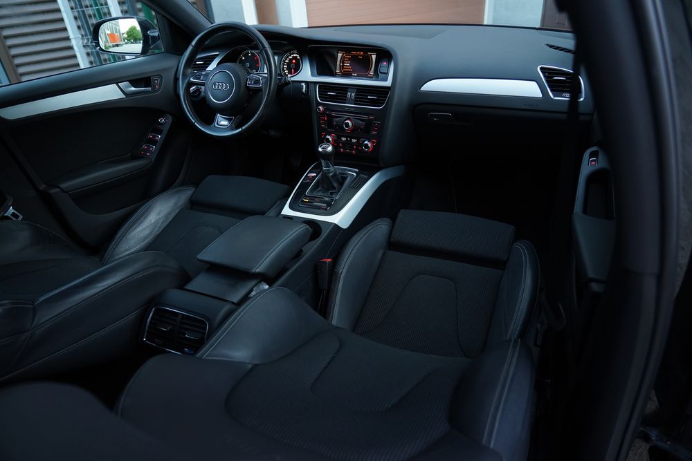 Audi A4 3xS-Line 2013 2.0Diesel 177cp • 12Luni Garantie Motor Cutie • Distributie Kit Gratuit • Transport La domiciliu Gratis • Rate TBI /UniCredit