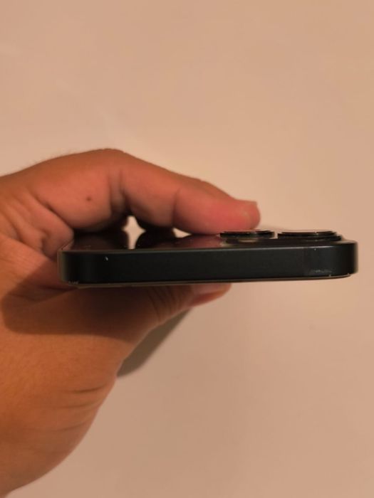 iphone 13 Midnight