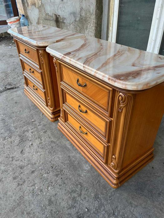 Noptiere Baroc,cu placa de marmura!