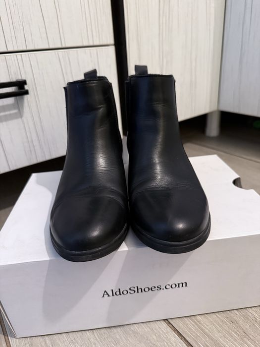 Aldo, Ghete/ botine Aldo Chelsea de piele Wicoeni, marimea 37.5