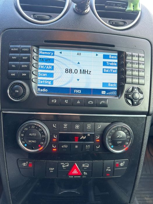 Schimb vând Mercedes Ml 280 Cdi