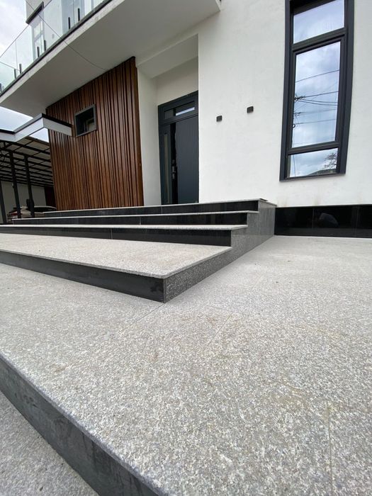 Гранит травертин мрамор ступени подступени тумба