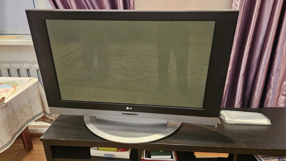 Телевизор LG на запчасти