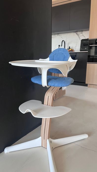 Scaun Stokke Nomi cu huse scăunel incluse