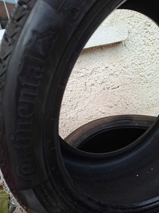 Зимни гуми Continental Viking Contact 245/ 40  R18 почти нови