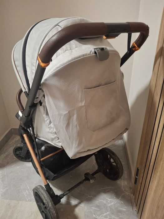 Продам срочно коляска