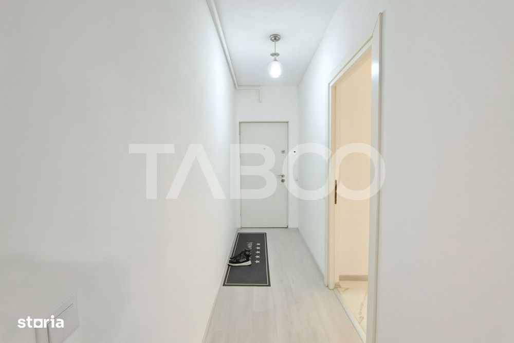 Apartament de vanzare 3 camere 2 bai gradina 74mp si parcare Selimbar