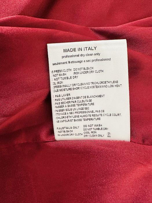 Продам женский костюм